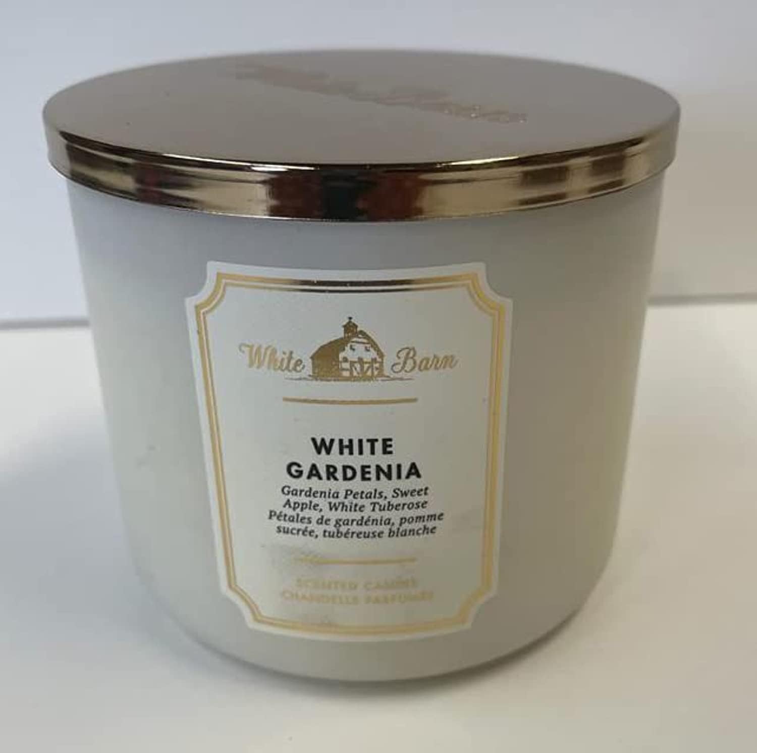 White Barn 3-Wick Candle with Essential Oils - 145 oz