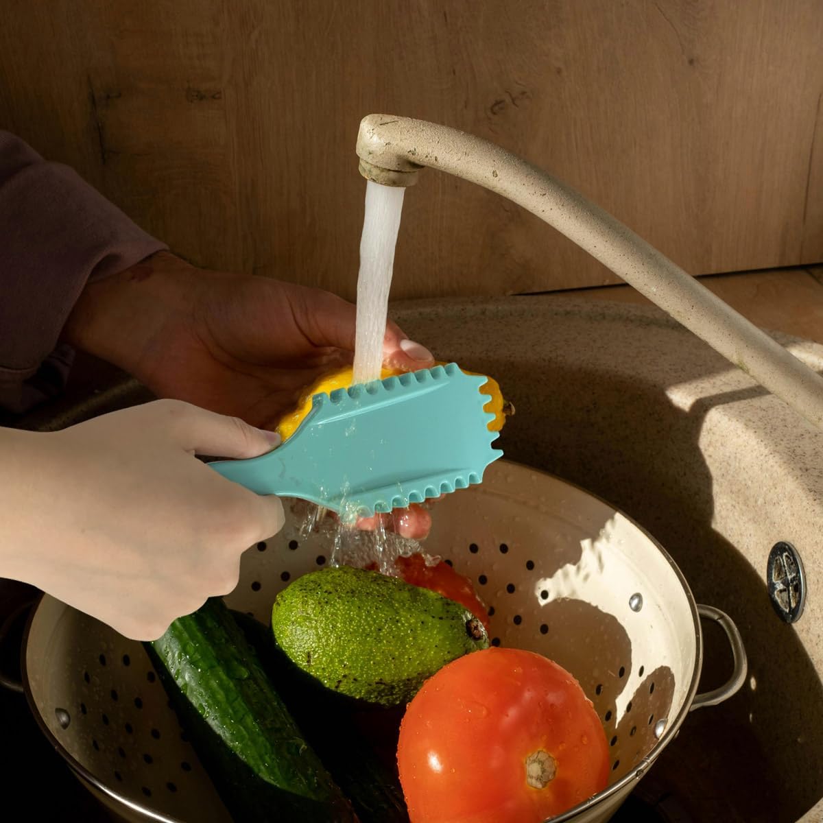 KVZVK Vegetable Cleaning Brush for Pots Pans and Fruits