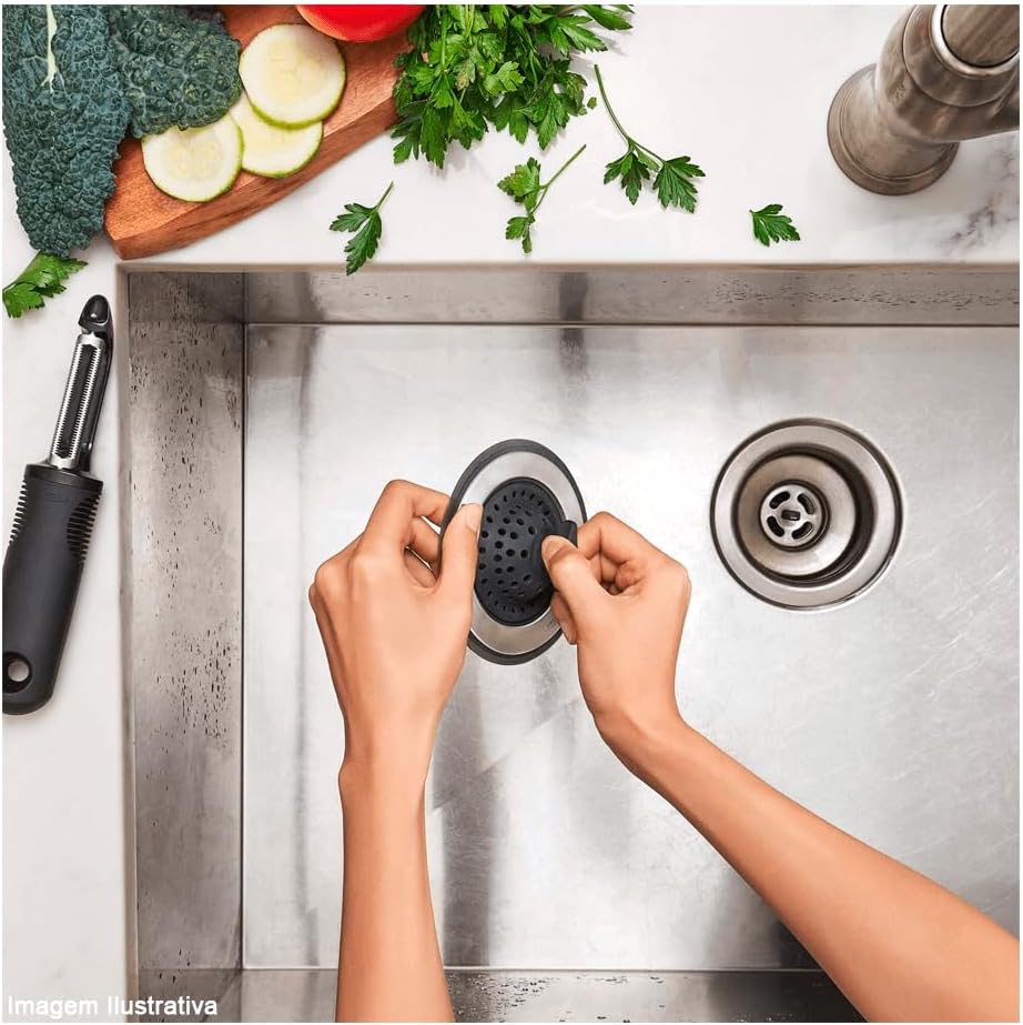 OXO Good Grips 2-in-1 Sink Strainer Stopper Black 1