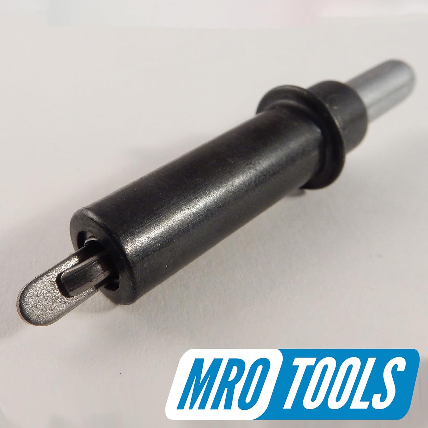 25 532 Standard Cleco Fasteners With Pliers And Carry Bag