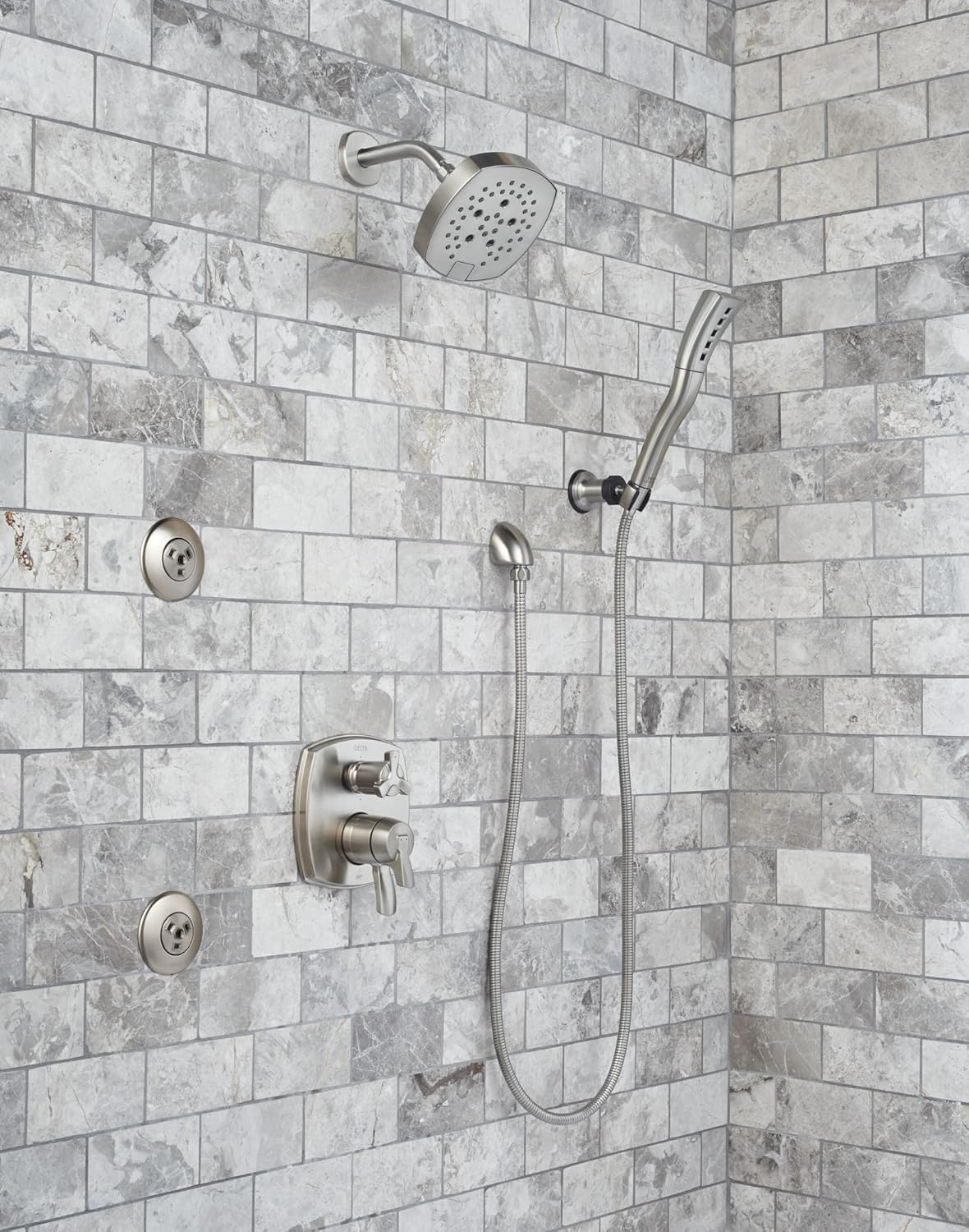 Delta 52663-SS 5-Setting H2Okinetic Shower Head 1