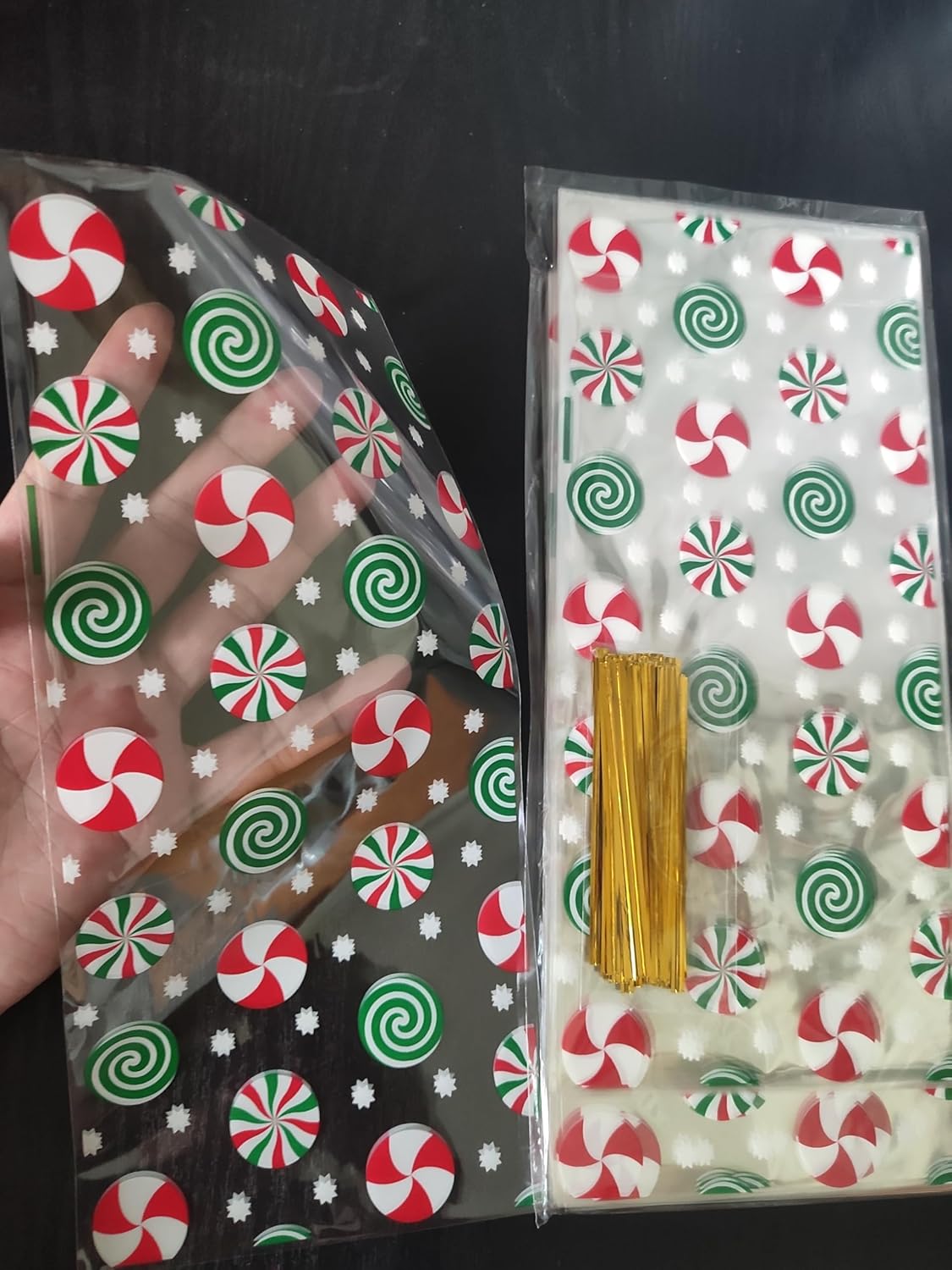 100 Pack Cellophane Treat Bags with Twist Ties