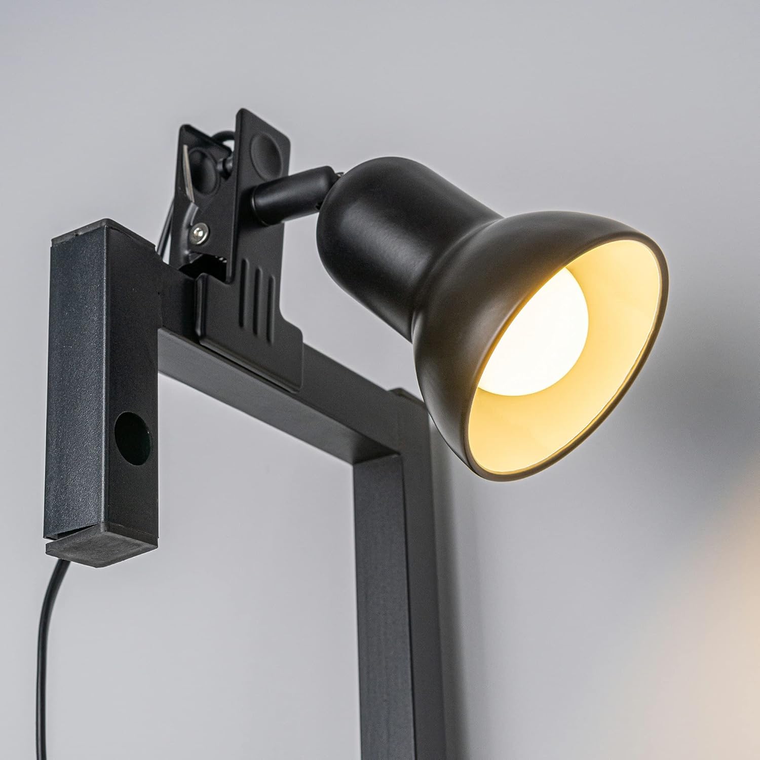 Kiven Dimmable Clip on Lamp with Timer and Adjustable Arm Black Finish